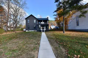 Shore House - Image 3