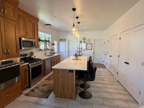 Weekend Retreat in Providence-EV Station-sleeps 15 - Image 3
