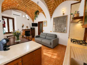 Village and lake | 6 beds, public swimming pool 2 min by car - Image 4