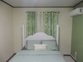 Home in Maynards | 4 Minutes Walk to the Beach - Image 3