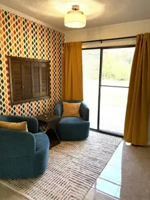 That 70s House near GSU - Image 2