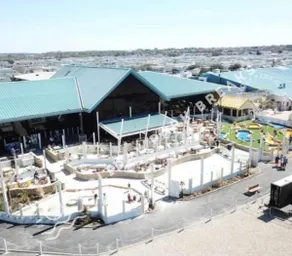 Oscars Inn, West Sands, Seal Bay Resort - Image 5