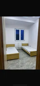 Charming bright 2 bedroom 1 living room - Image 2
