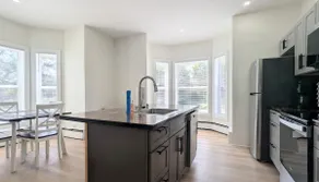 Gorgeous Gardiner 1 Bedroom - Image 3