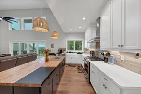 Modern Mtn. Chalet • NEW 3BR w/ GameRoom & MtViews - Image 3
