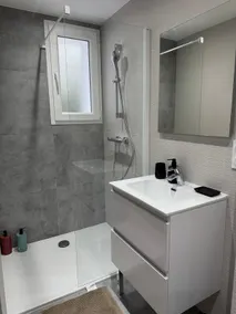Longchamps 3 - Modern cozy haven near Marlioz, air conditioning - Image 4