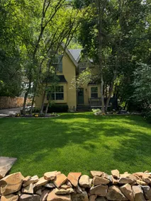 Magical Hobble Creek Cottage 5 Min Walk to Golf - Image 2