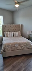 2 bed 1.5 bath Downtown Manor - Image 3