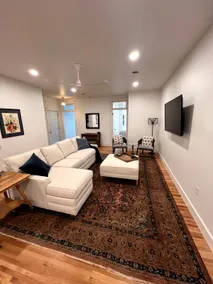 The Aura Abode - downtown Decorah - Image 5