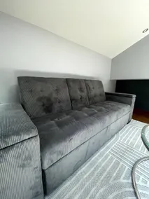 Modern & bright, right in the center - Image 5