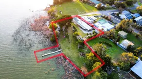 Absolute Waterfront Luxury - Image 2
