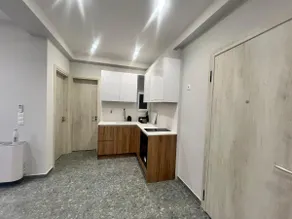 Modern apartment in Koukaki - Image 3