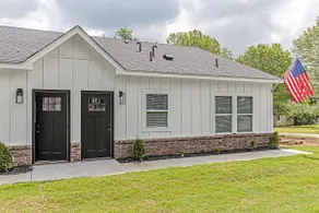 Modern 1BR Retreat Collinsville - Image 4