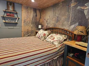 Cedar Cove Cabin - Image 2