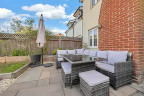 Stylish home sleeps 6 in Norton with parking - Image 5