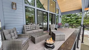 Farinhafell, Modern Mountain Cabin, Mt Rainier - Image 2