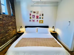 Luxury Loft - Best Downtown Location - Image 2