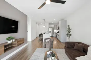 Beautiful Condo W/ Pool|Gym by Traveller's Comfort - Image 4
