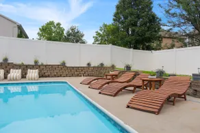 Radiant Oaks Retreat - Image 2