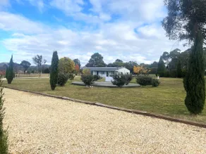 Country Cottage in Hartley - Image 2