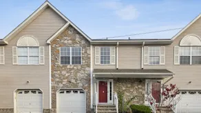 Modern 3BR Home Near Rutgers, Princeton, RWJ, NYC - Image 2