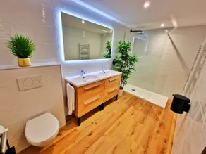 LOFT SPA under the rooftops-Jacuzzi-6 people-Parking - Image 5