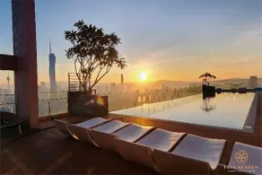 Relax in a Deluxe Studio | KL - Image 2