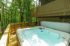 Mountain Ridge Retreat, theater/hot tub - Image 4