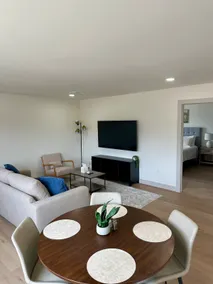 Scenic Guest House -NEWLY BUILT!- West Wing - Image 2