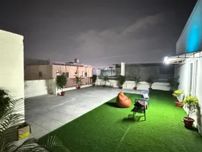 GreenView Penthouse - Image 2