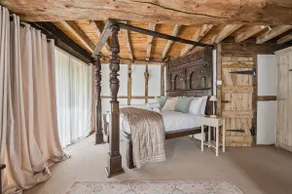 2-Bed Barn Escape, Private Drive and Gardens - By Tempstay - Image 3