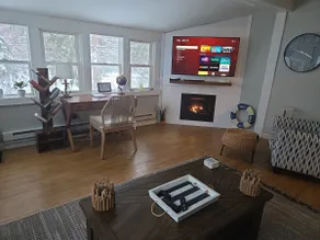 Lake Ontario Retreat on East Bay - Image 3