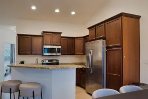 The Duke: Spacious 4bd | 3ba Near Airport|Downtown - Image 4