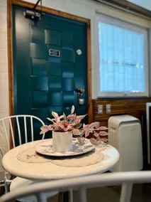 Hotel room - Image 2