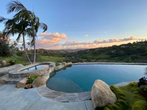 Extraordinary Ridgetop Estate. Luxury Amenities! - Image 3