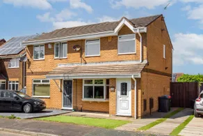 Family-Friendly 3Bed House | Quiet Area | Sleeps 6 - Image 2