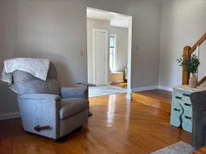 Modern Simplicity in Clayton - Image 4