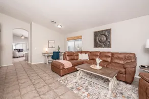 3 Bed/2 Bath One Story/ Pool! - Image 3