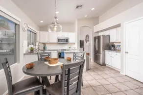 3 Bed/2 Bath One Story/ Pool! - Image 5
