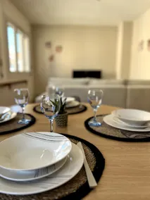 Le Pasteur - Cosy and Central - Image 3