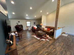 North Hills Hideaway - Image 2