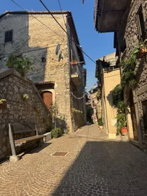 Historic & Charming Home in Bassiano - Image 2