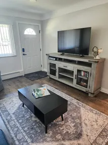 Convenient 1 BR, sleeps 4, well equipped kitchen - Image 3