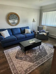 Convenient 1 BR, sleeps 4, well equipped kitchen - Image 2