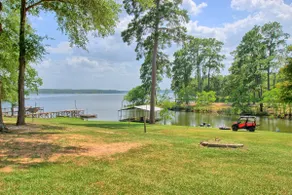 Hickory Hill Hideaway - Image 2