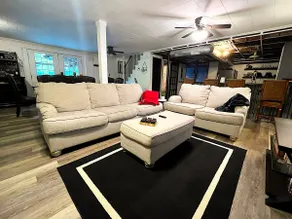 Charming Basement Rustic Escape - Image 2