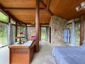 Getaway with a hot tub in Marechal Floriano - Image 2