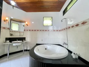 Getaway with a hot tub in Marechal Floriano - Image 3