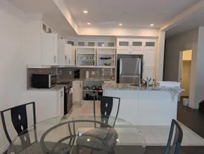 Modern 3BR Home Near Niagara Falls & Welland Canal - Image 2