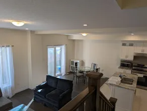 Modern 3BR Home Near Niagara Falls & Welland Canal - Image 3